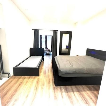 Modern Appartement In Hartje Gent Екстериор снимка
